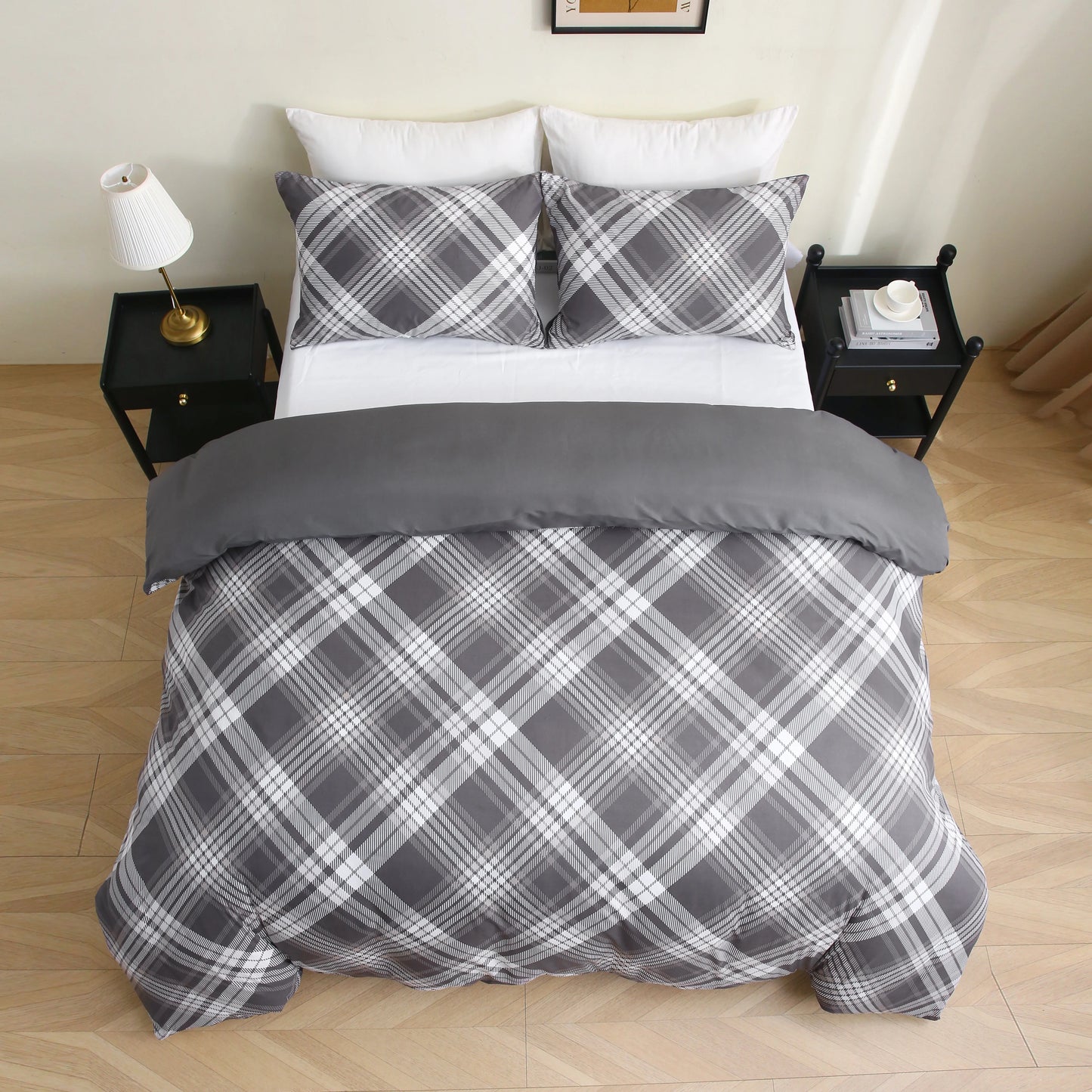 Diamond Hash Check Complete Bedding Set